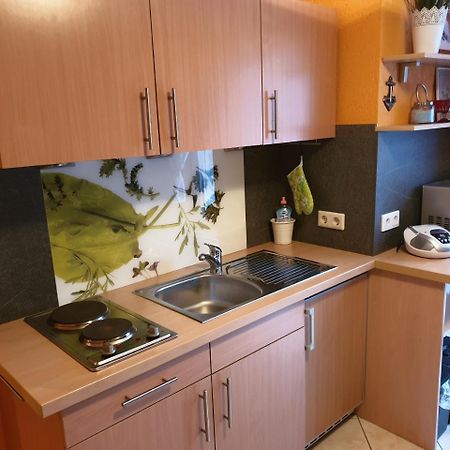Appartement Haus Stricker à Sagard Extérieur photo